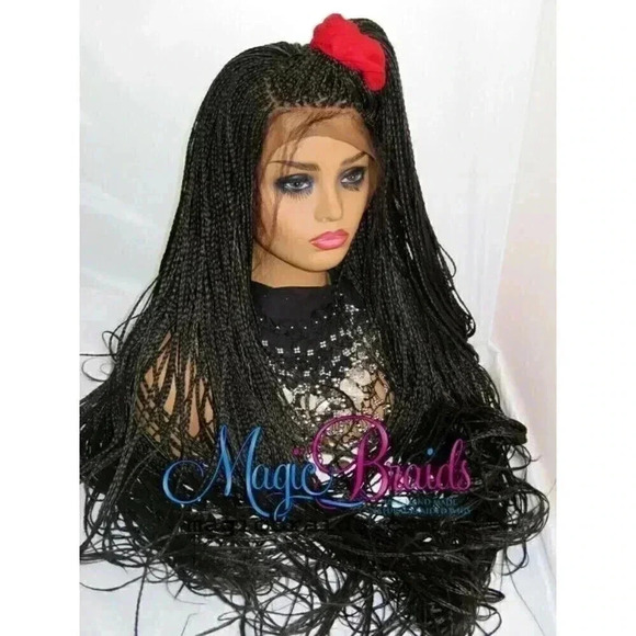 ALINA - Picture 1 of 8